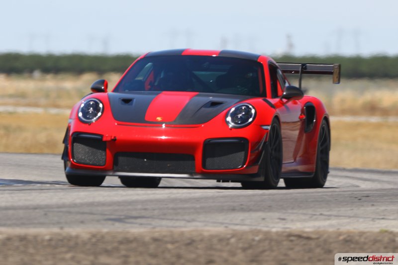 Porsche 911 GT2 RS