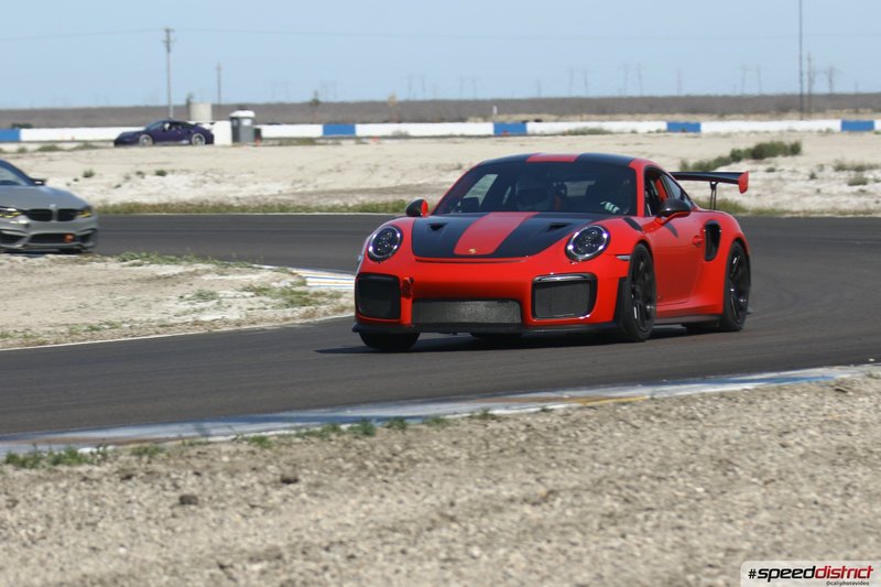 Porsche 911 GT2 RS