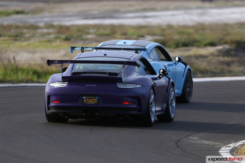 Porsche 911 GT3 RS purple