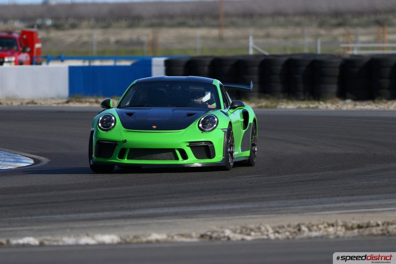 Porsche 911 GT3 RS green