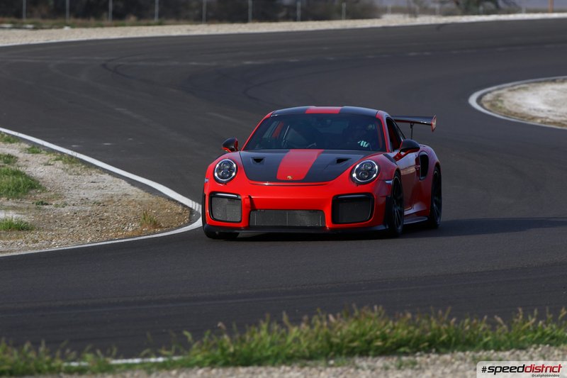 Porsche 911 GT2 RS