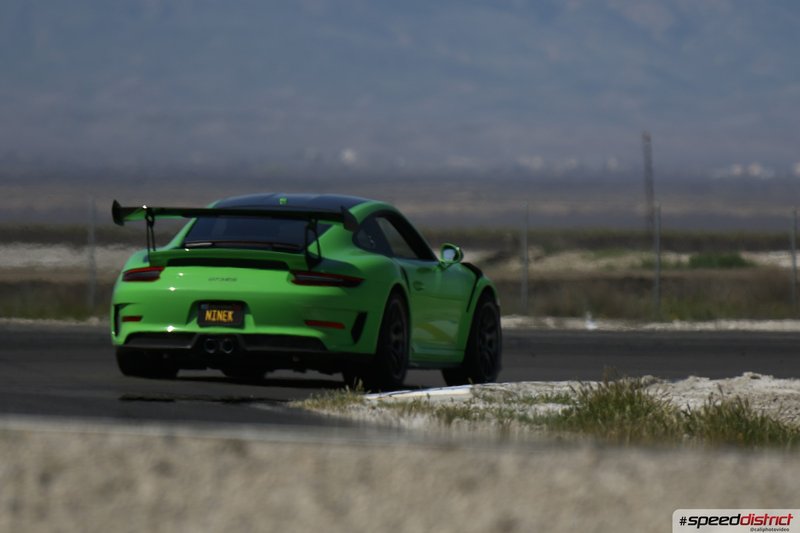 Porsche 911 GT3 RS green