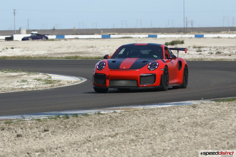 Porsche 911 GT2 RS