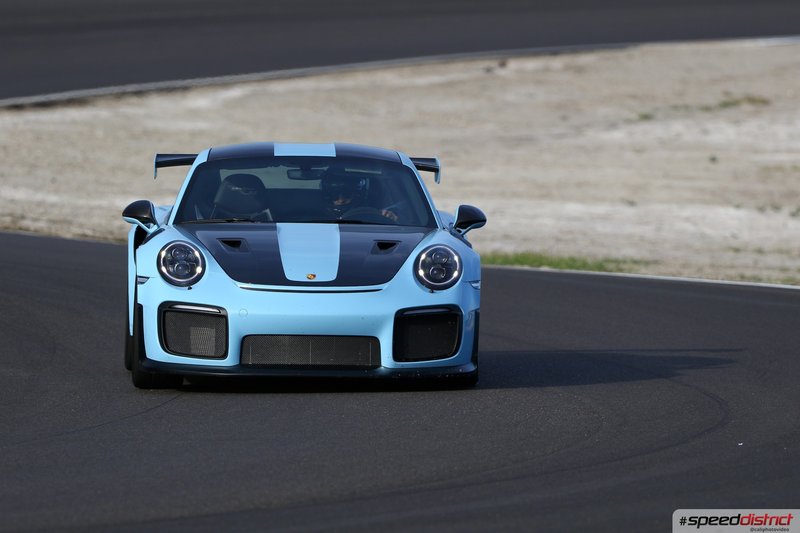 Porsche 911 GT2 RS