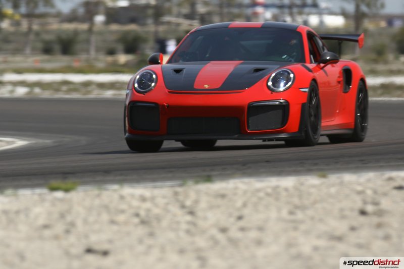 Porsche 911 GT2 RS
