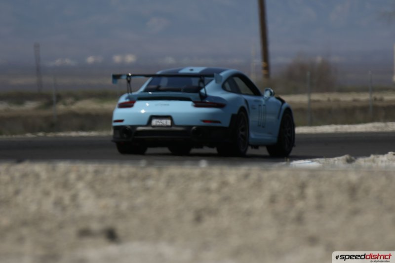 Porsche 911 GT3 RS blue