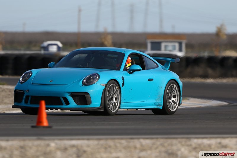 Porsche 911 GT3 RS blue