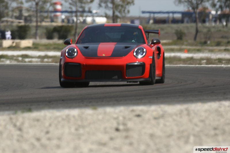 Porsche 911 GT2 RS