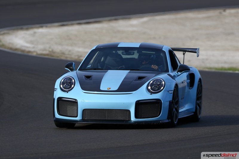 Porsche 911 GT2 RS