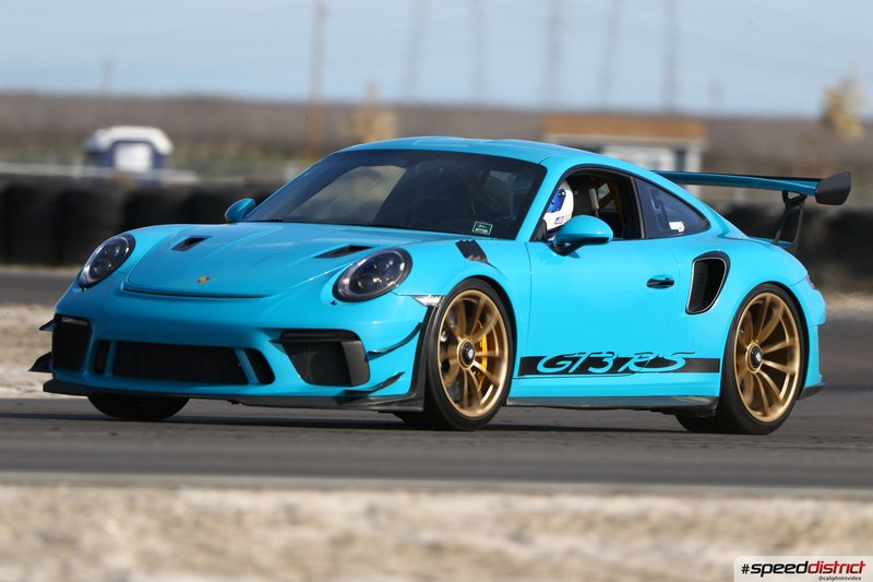Porsche 911 GT3 RS blue