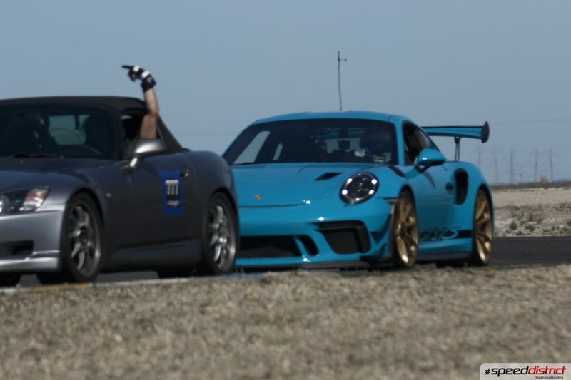 Porsche 911 GT3 RS blue