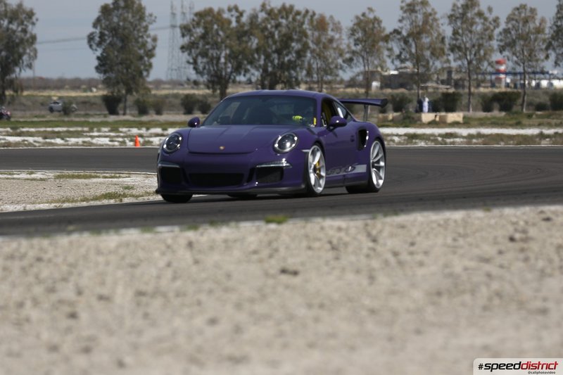Porsche 911 GT3 RS purple