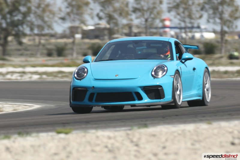Porsche 911 GT3 RS blue