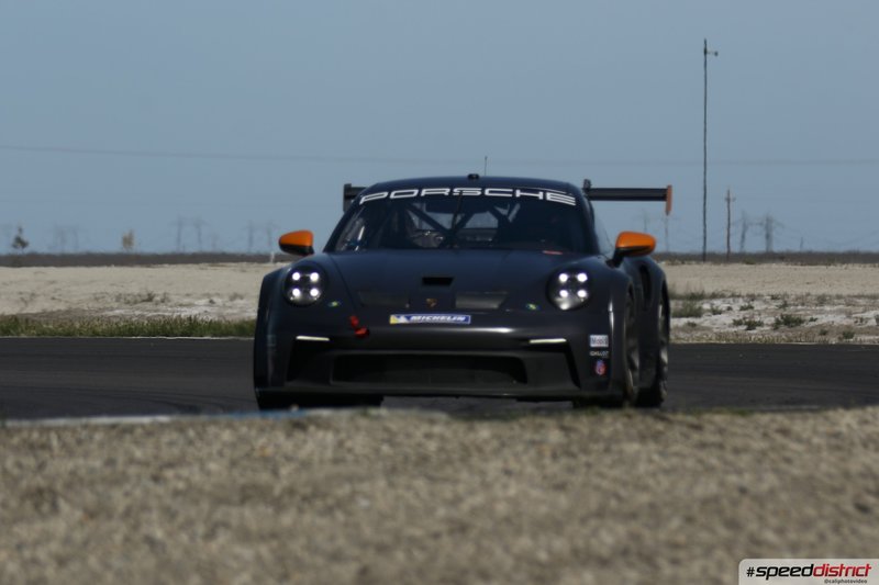 Porsche 911 GT3 Cup blue