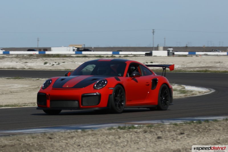 Porsche 911 GT2 RS