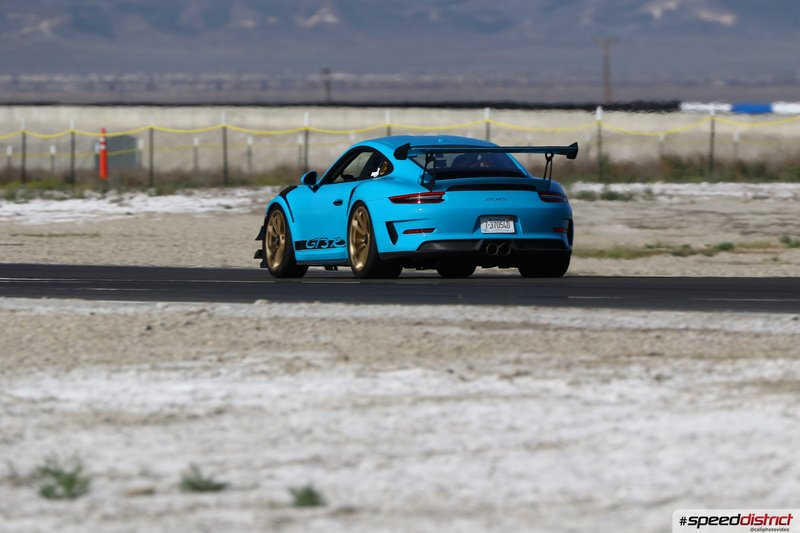 Porsche 911 GT3 RS blue