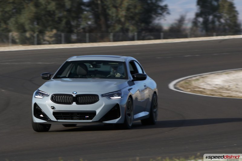 BMW M240i