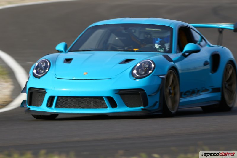 Porsche 911 GT3 RS blue