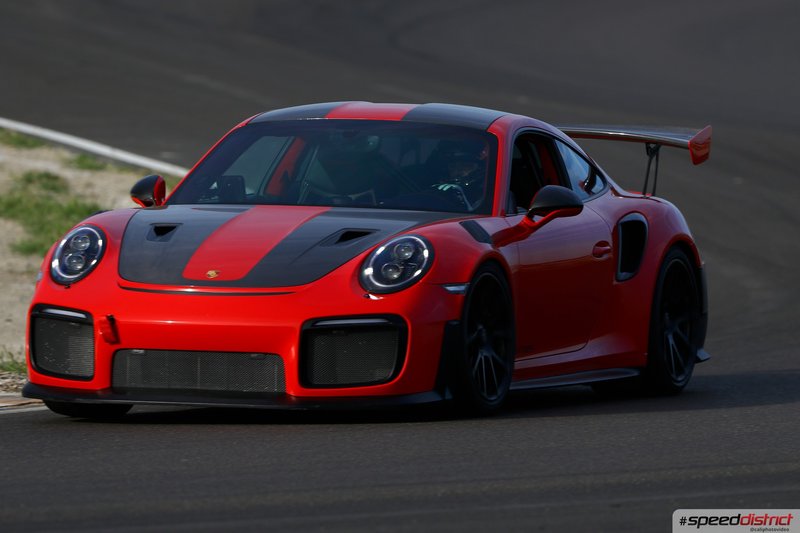 Porsche 911 GT2 RS