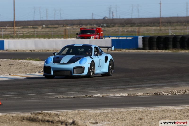 Porsche 911 GT2 RS