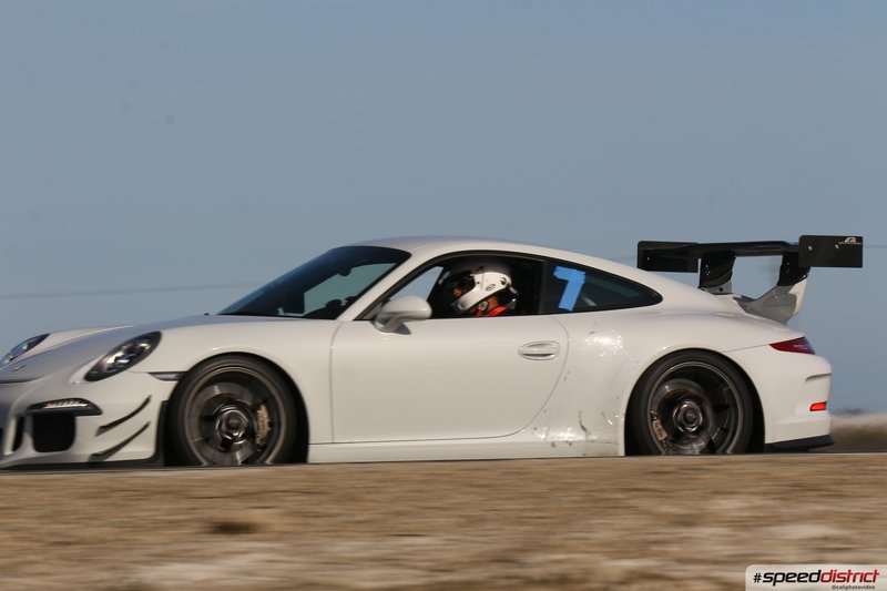 Porsche 911 GT3 Cup white