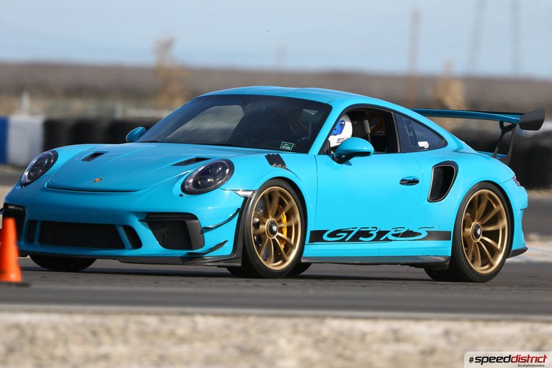 Porsche 911 GT3 RS blue