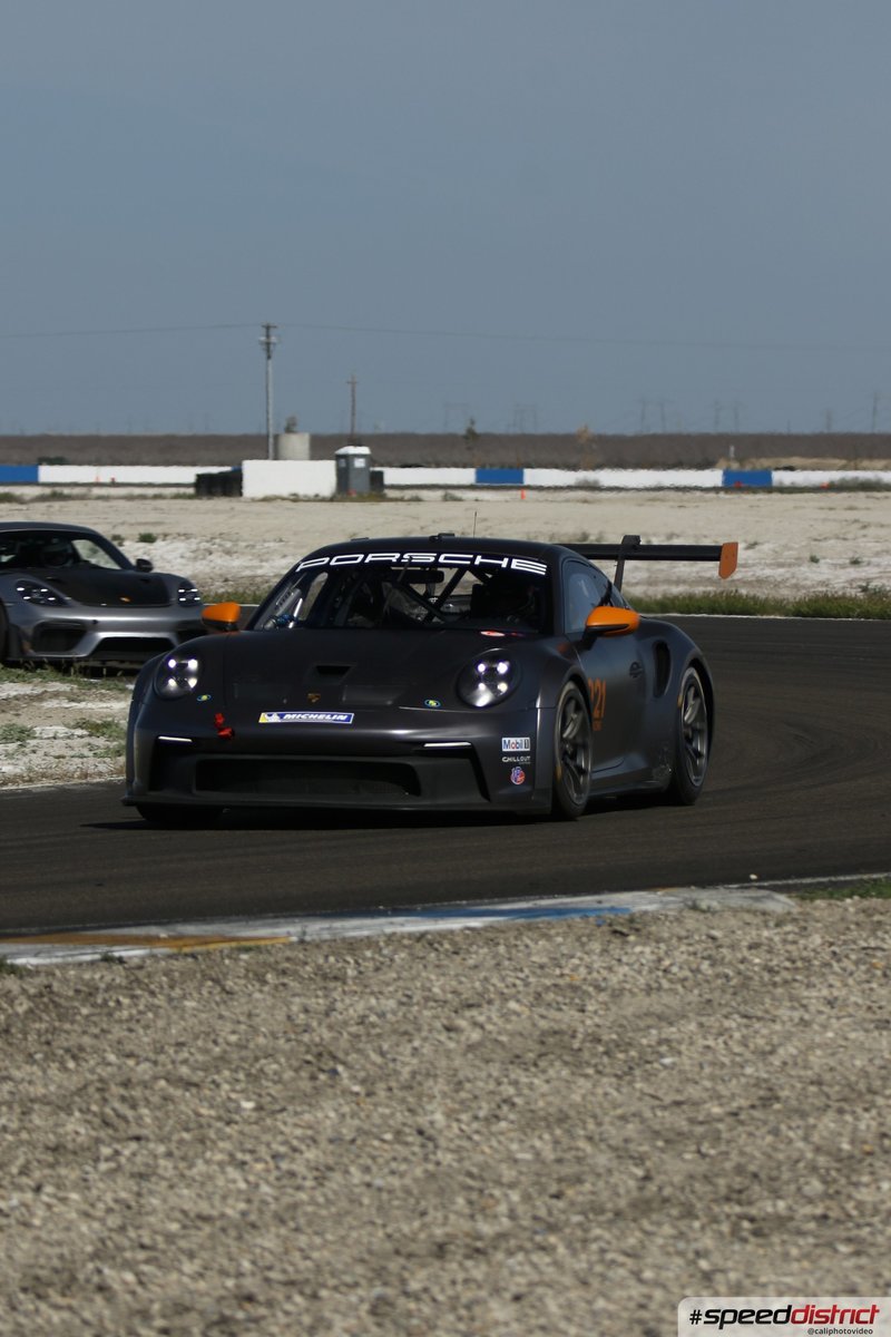 Porsche 911 GT3 Cup black