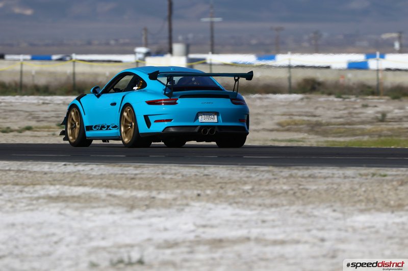 Porsche 911 GT3 RS blue