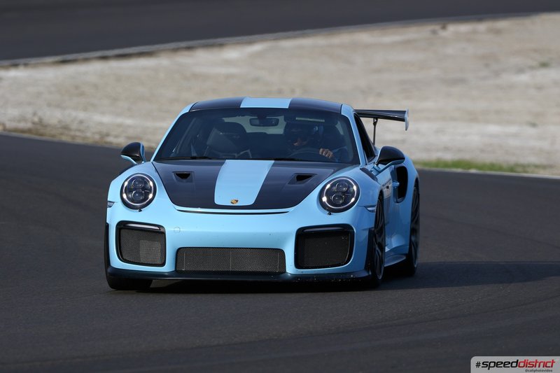 Porsche 911 GT2 RS