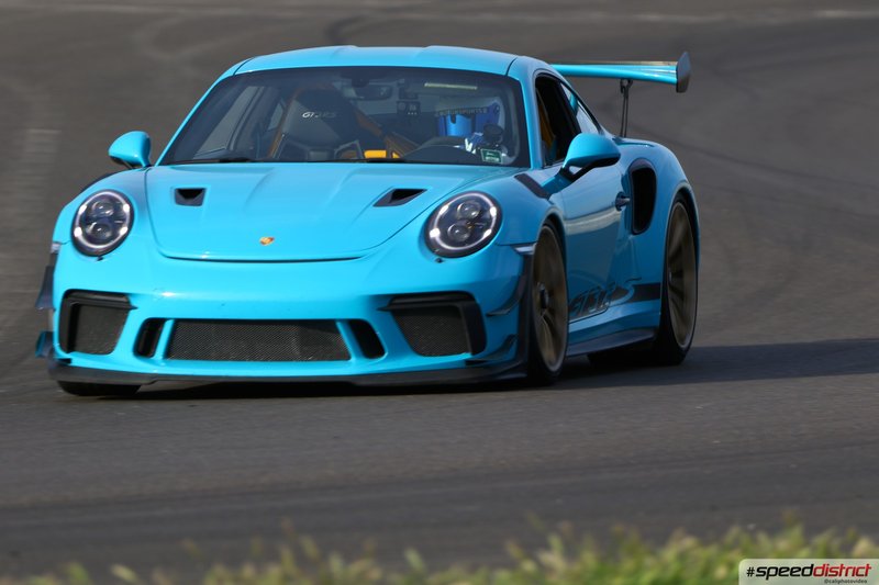 Porsche 911 GT3 RS blue