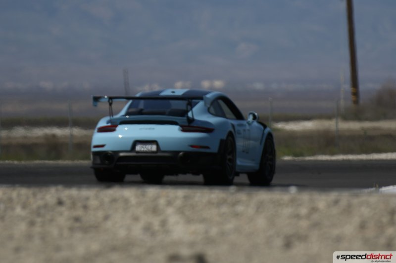 Porsche 911 GT3 RS blue