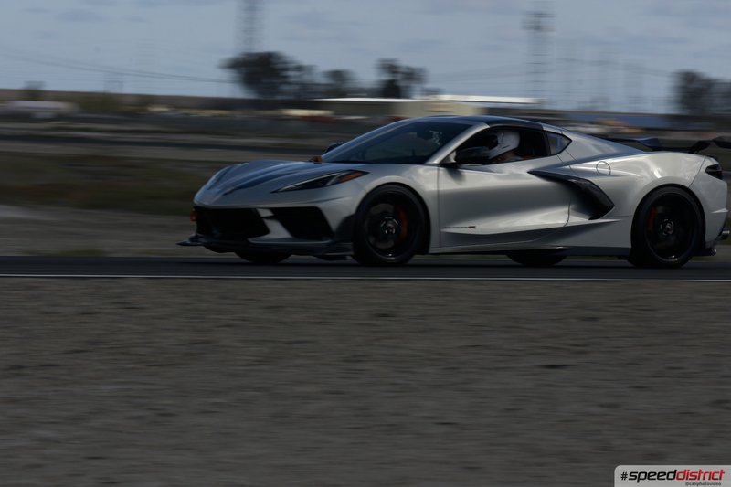Chevrolet Corvette white