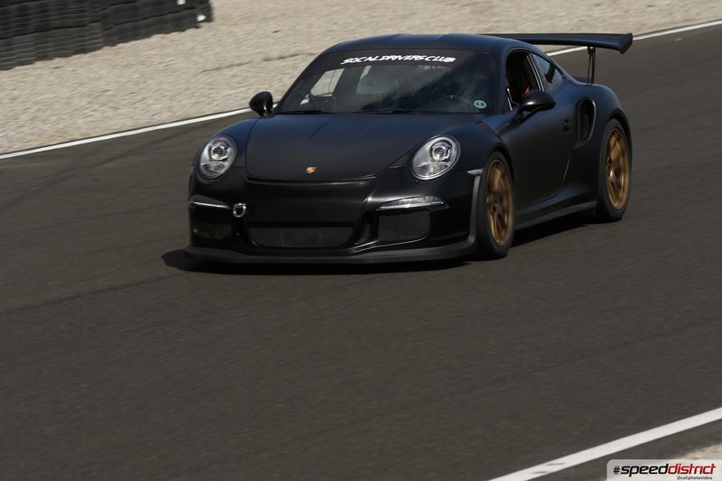 Porsche 911 GT3 RS black