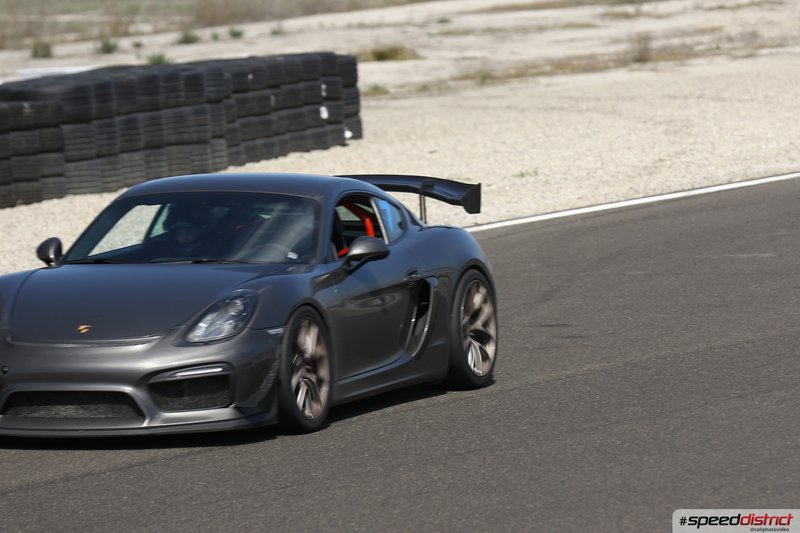 Porsche Cayman GT4 gray