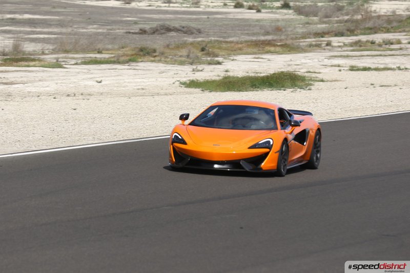 McLaren 570S orange