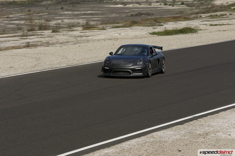 Porsche Cayman GT4 gray