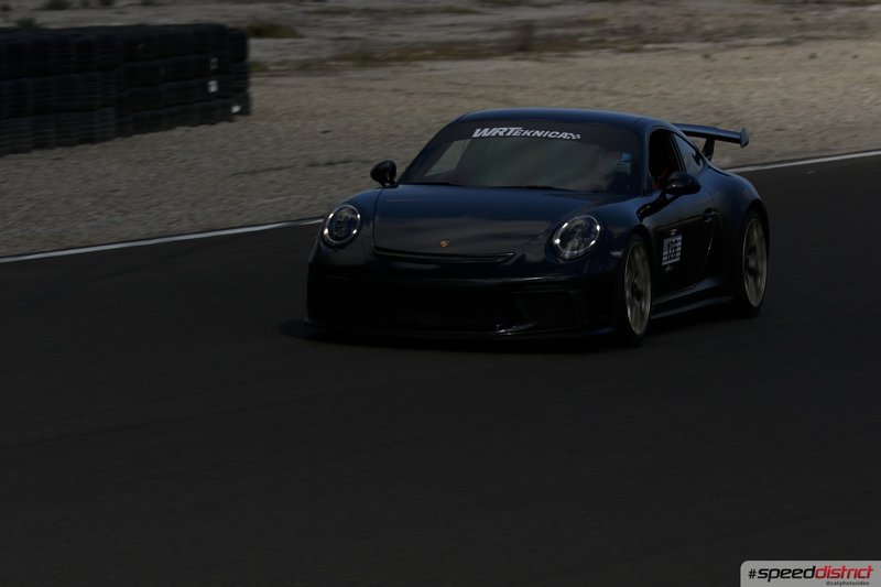 Porsche 911 GT3 RS blue