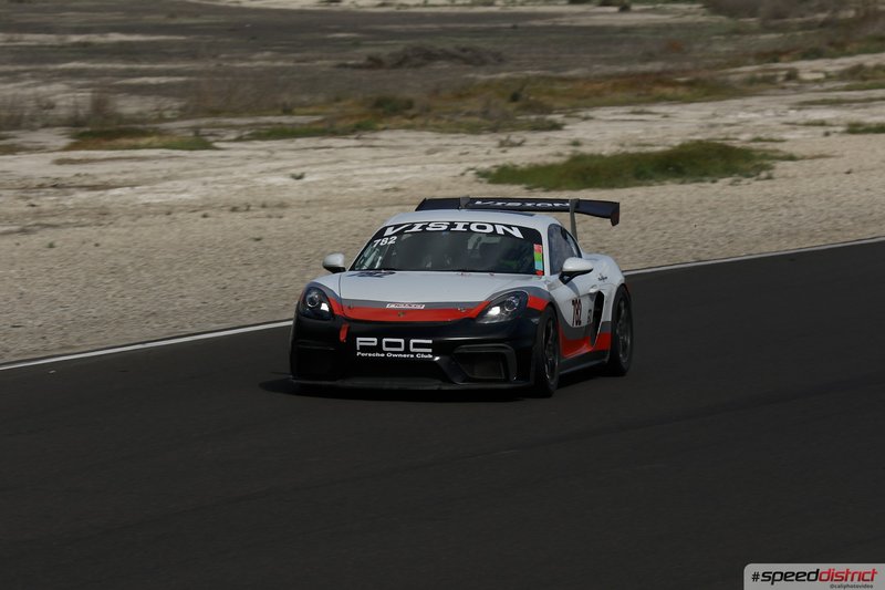 Porsche Cayman GT4 RS white