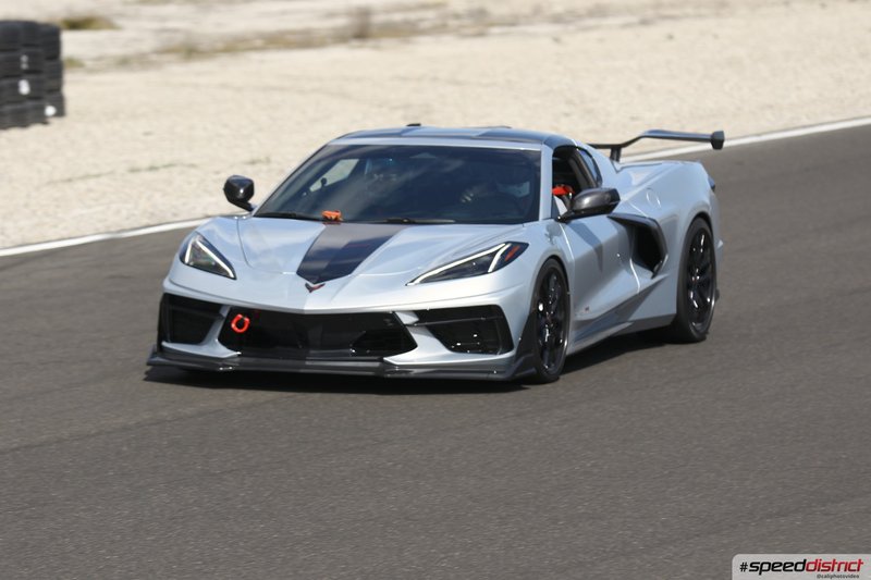 Chevrolet Corvette silver