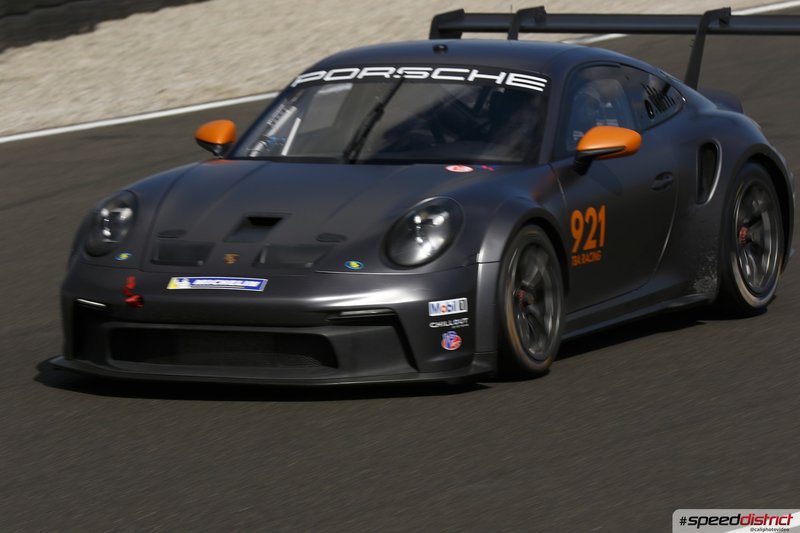 Porsche 911 GT3 RS gray