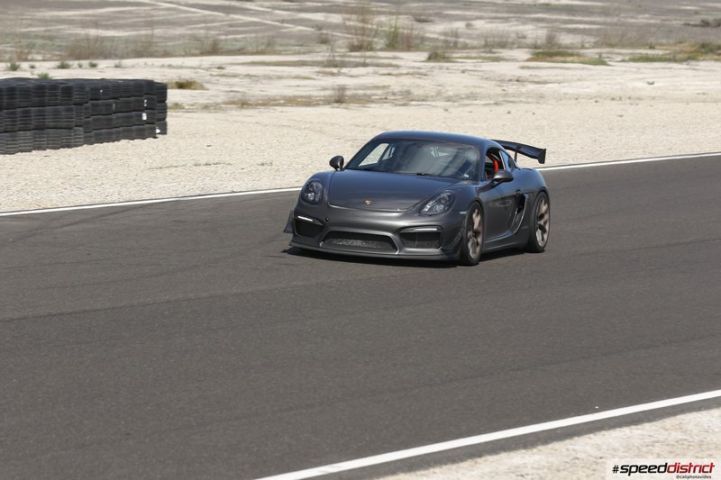 Porsche Cayman GT4 gray