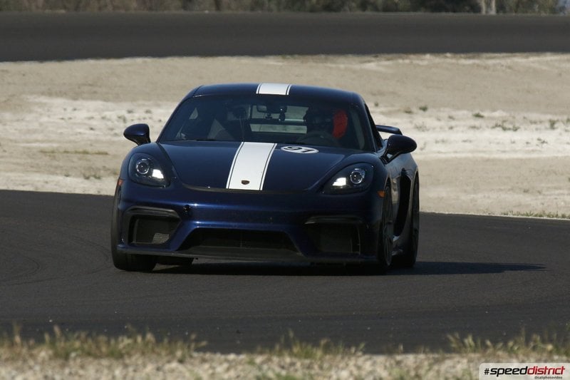 Porsche Cayman GT4 blue