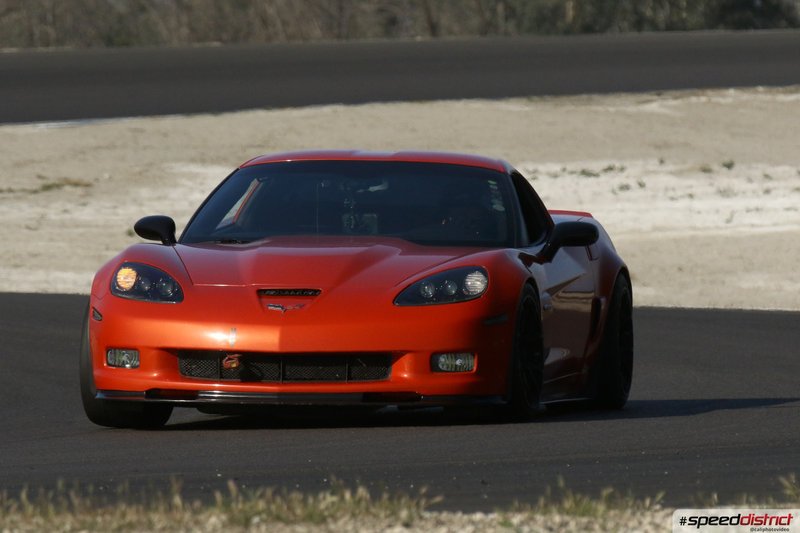 Chevrolet Corvette Z06 red