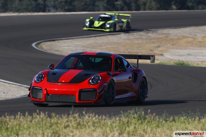 Porsche 911 GT2 RS