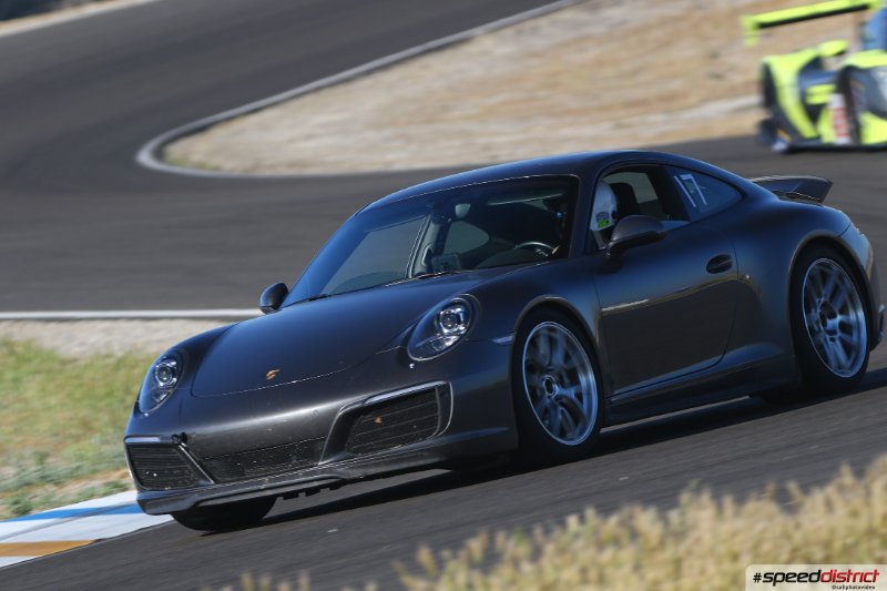 Porsche 911 GT3 gray