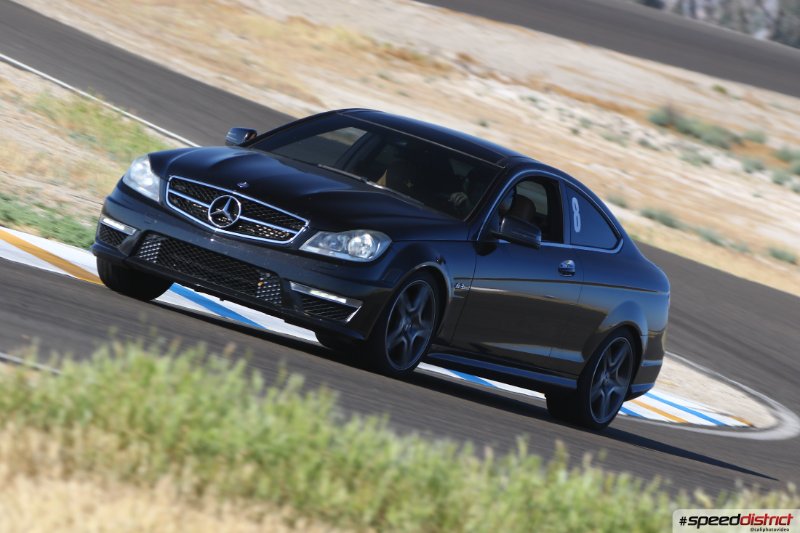 Mercedes C63 AMG