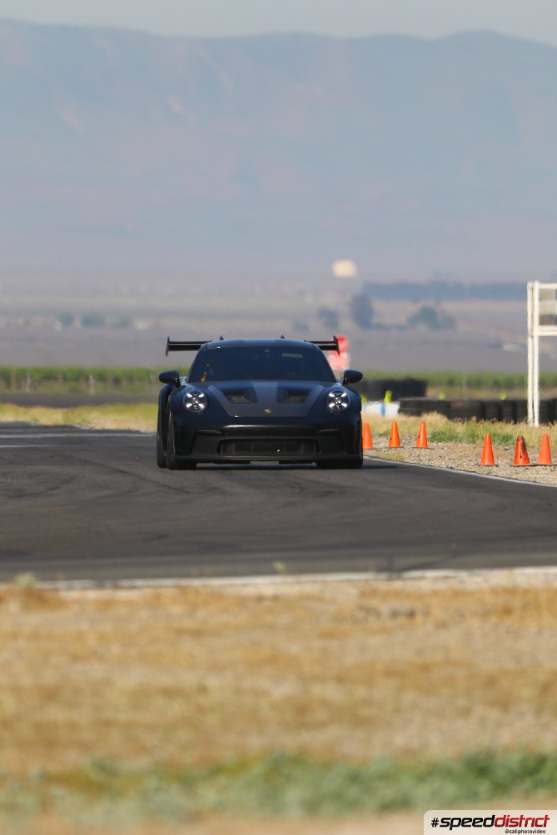 Porsche 911 GT3 RS blue