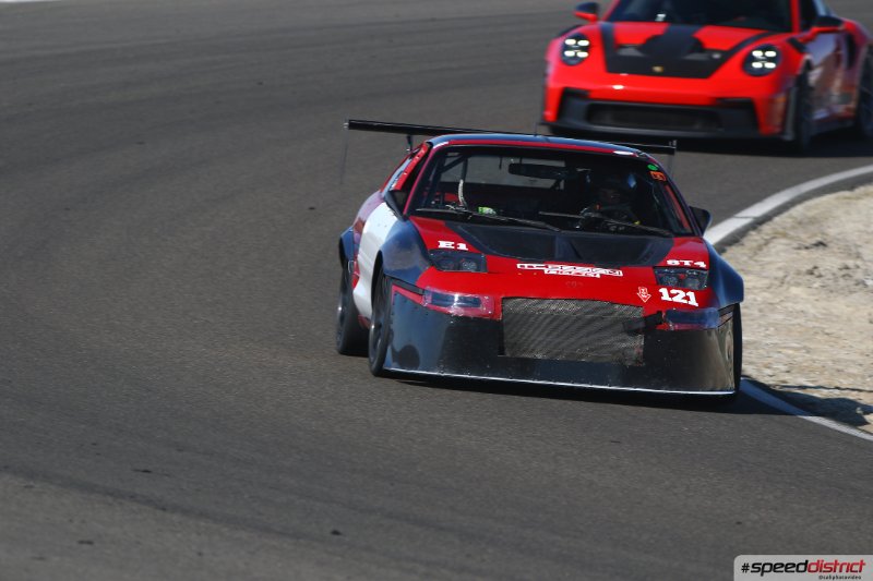 Porsche 911 GT3 Cup red