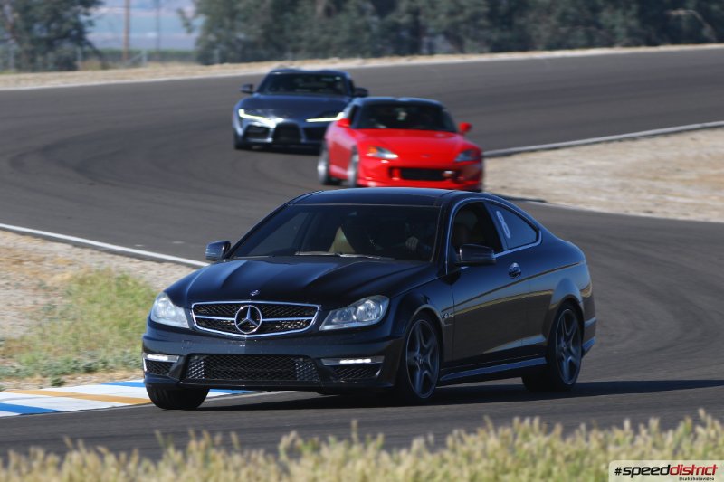 Mercedes C63 AMG