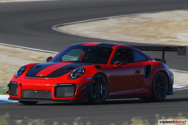 Porsche 911 GT2 RS
